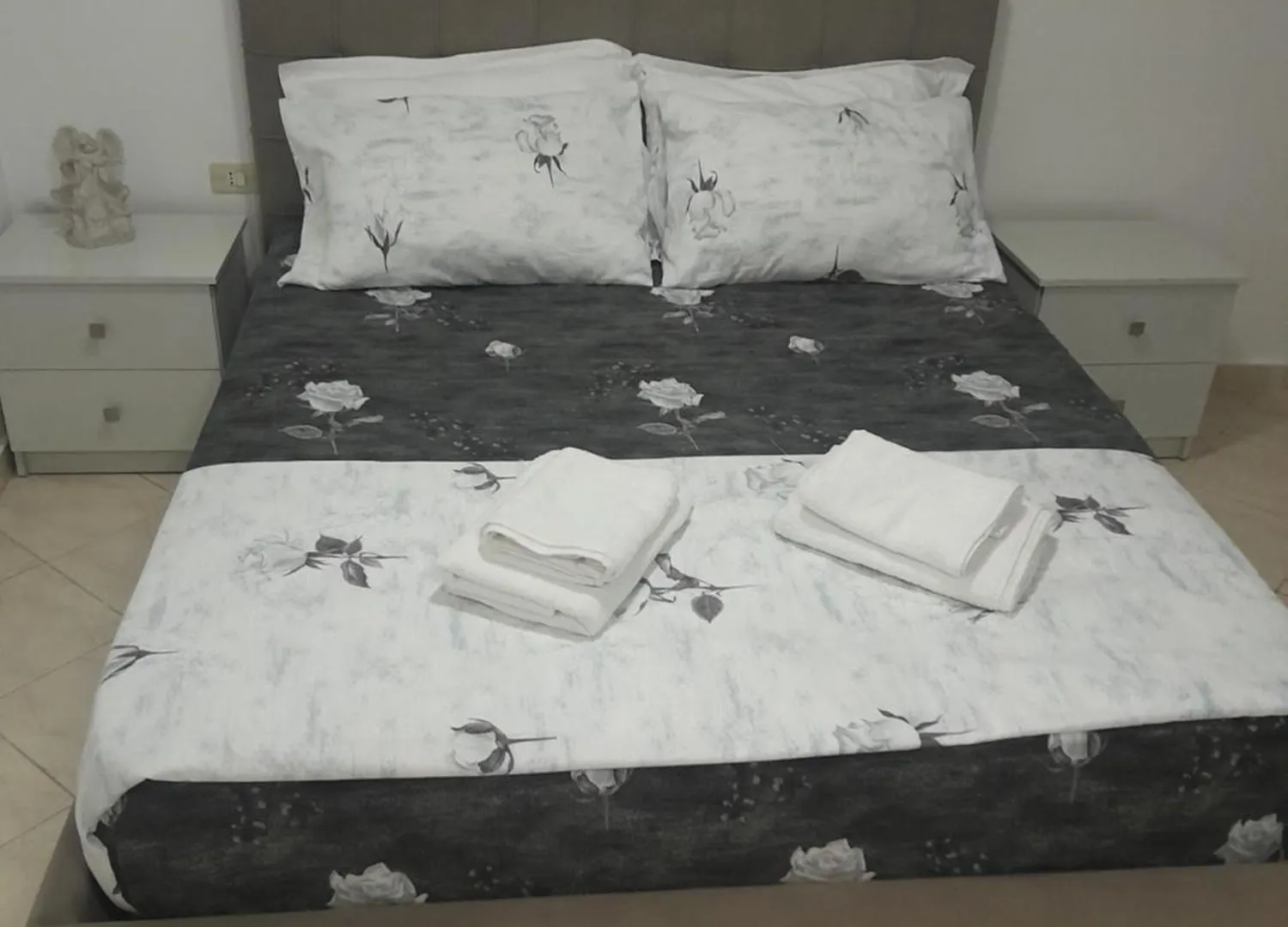 Afd Hotel Vlore Guest house